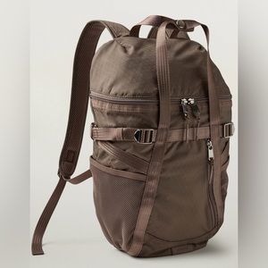 BNWT ATHLETA Excursion Backpack *new color: PYRITE!  For hiking, yoga, traveling
